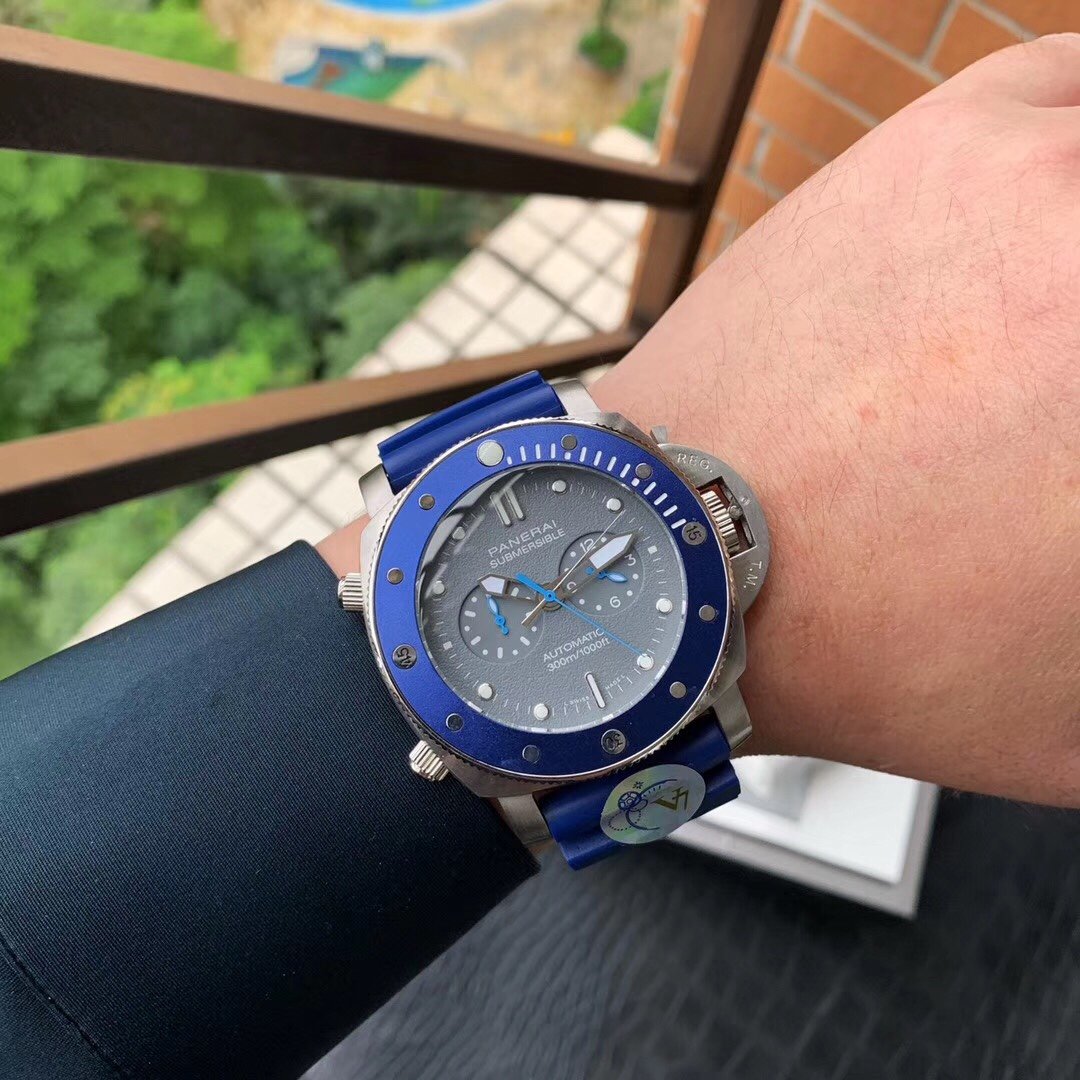 LUMINOR SUBMERSIBLE CHRONOGRAPH EDITION GUILLAUME NERY