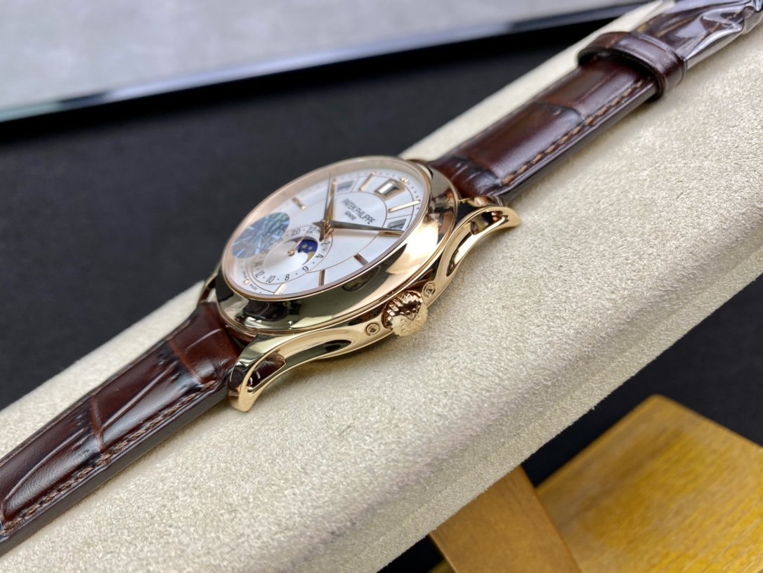 PATEK ANNUAL CALENDAR YELLOW GOLD WHITE DIAL