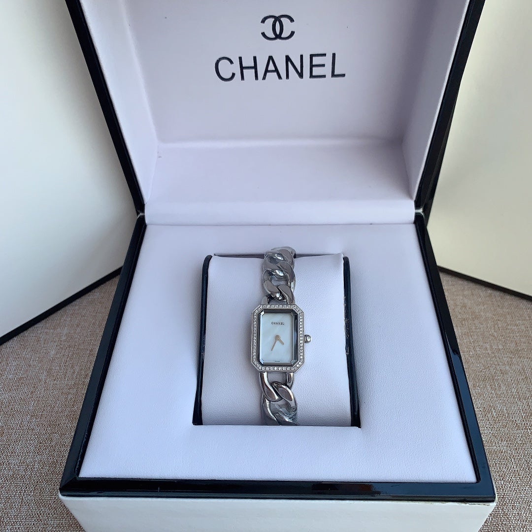 PREMIERE CHAINE QUARTZ DIAMOND BEZEL ( INCLUDE BOX )
