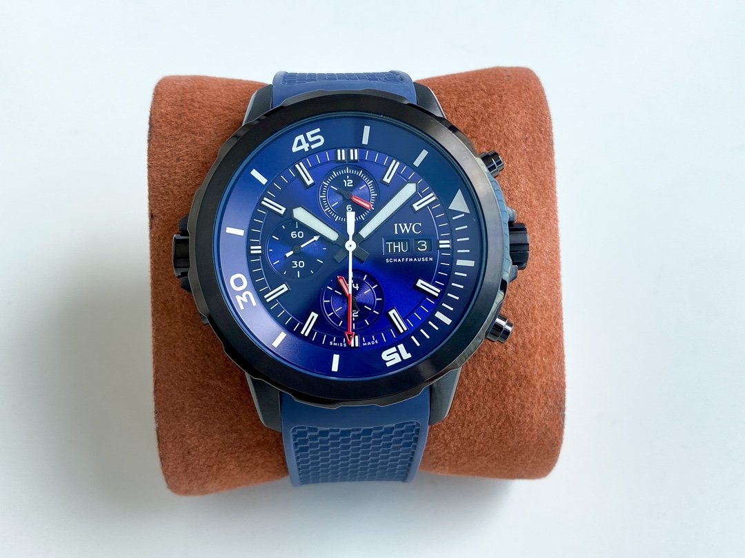 AQUATIMER EXPEDITION JAQUES YVES STEEL BLACK CASE