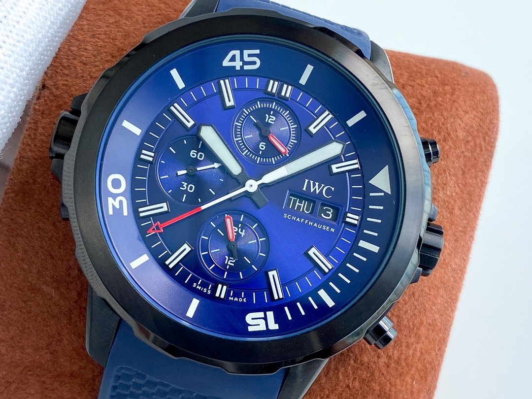 AQUATIMER EXPEDITION JAQUES YVES STEEL BLACK CASE