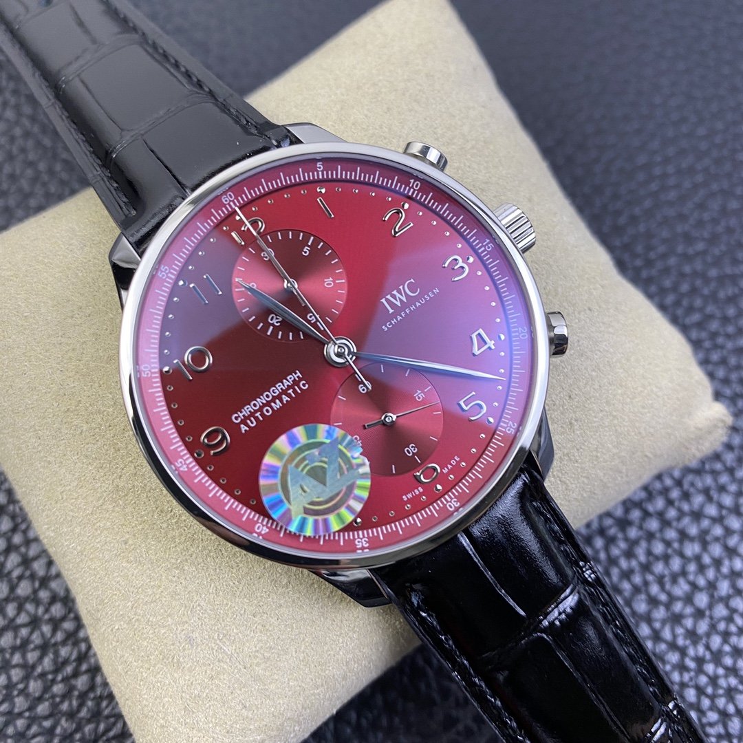 PORTUGIESER CHRONOGRAPH STEEL CASE BURGUNDY DIAL