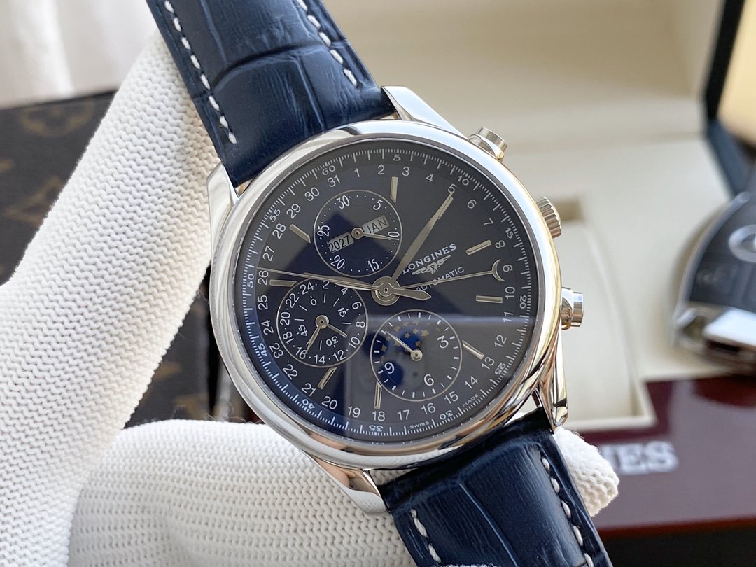 MASTER COLLECTION CHRONOGRAPH MOON LEATHER