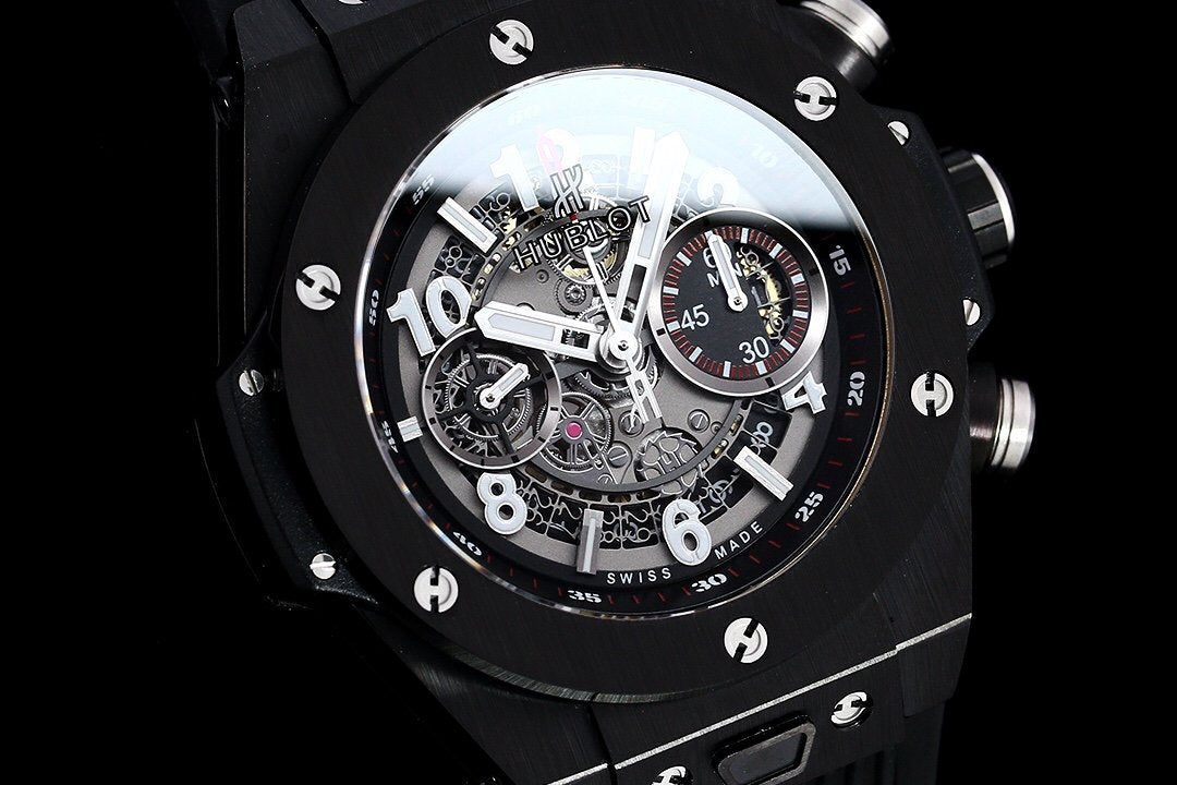 BIG BANG UNICO 42 ALL BLACK SILVER HAND SKELETON