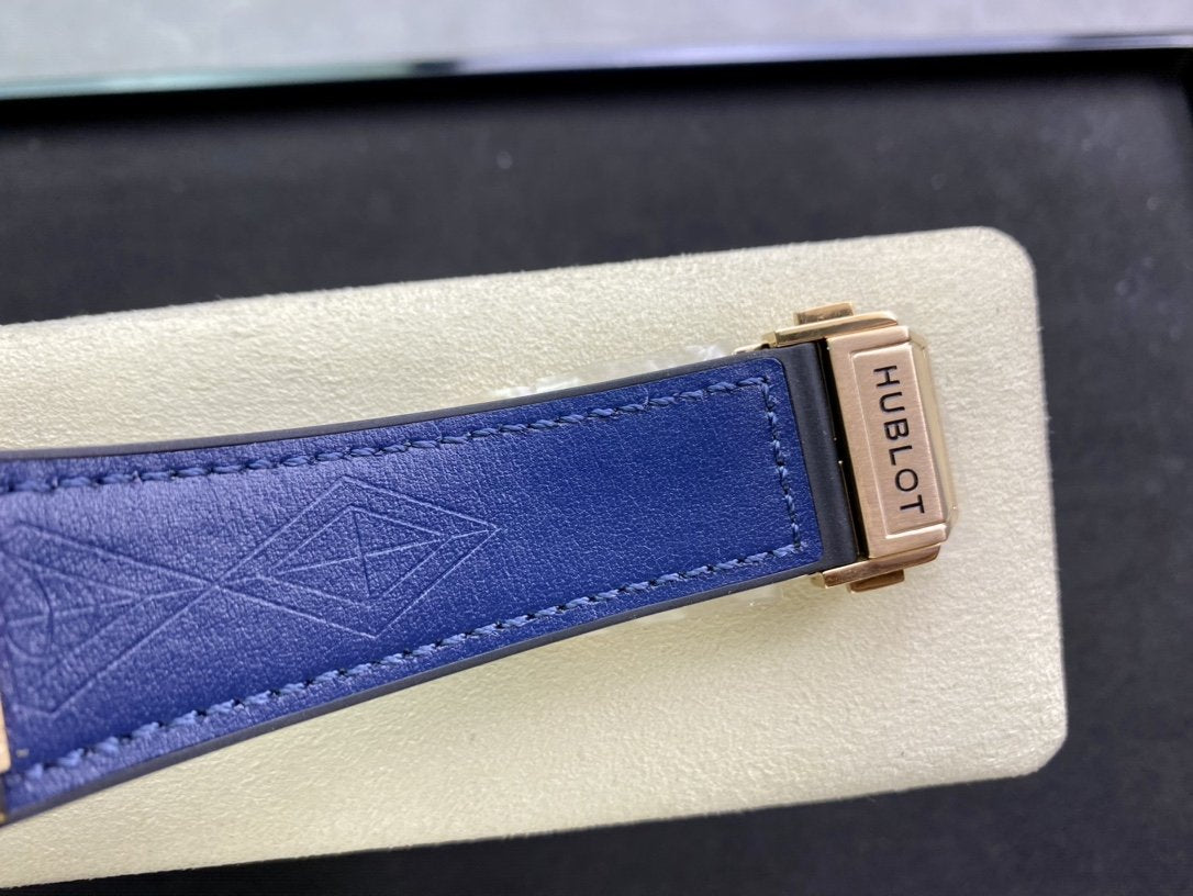 BIG BANG UNICO SANG BLEU 42 GOLD BLUE DIAL