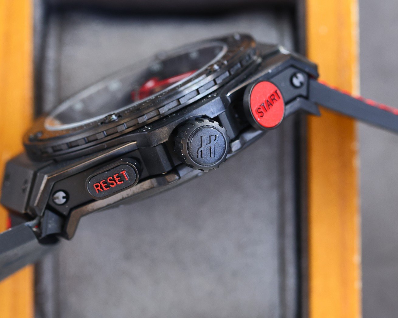 BIG BANG CHRONOGRAPH KING POWER F1 42MM