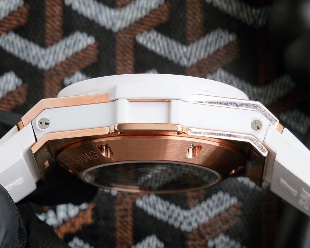 BIG BANG UNICO 45 ROSE GOLD CASE WHITE CERAMIC SKELETON DIAL