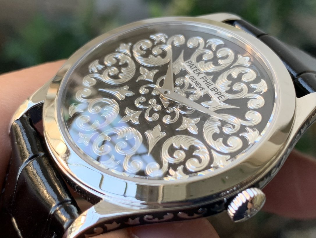 PATEK CALATRAVA 38 PLATINUM HAND-ENGRAVED BLACK DIAL