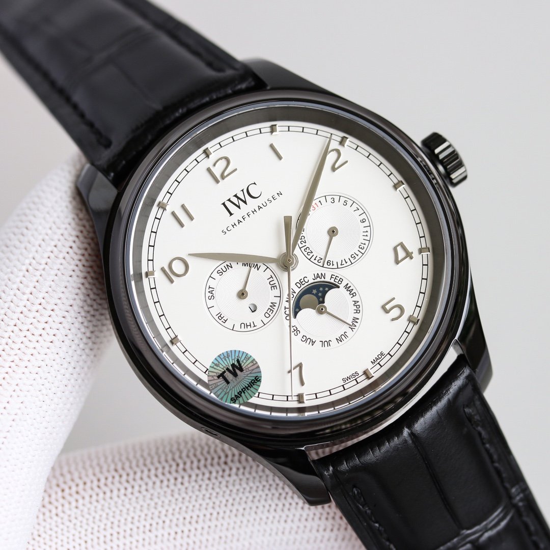 PORTUGUESE PERPETUAL ANNUAL CALENDAR 43MM