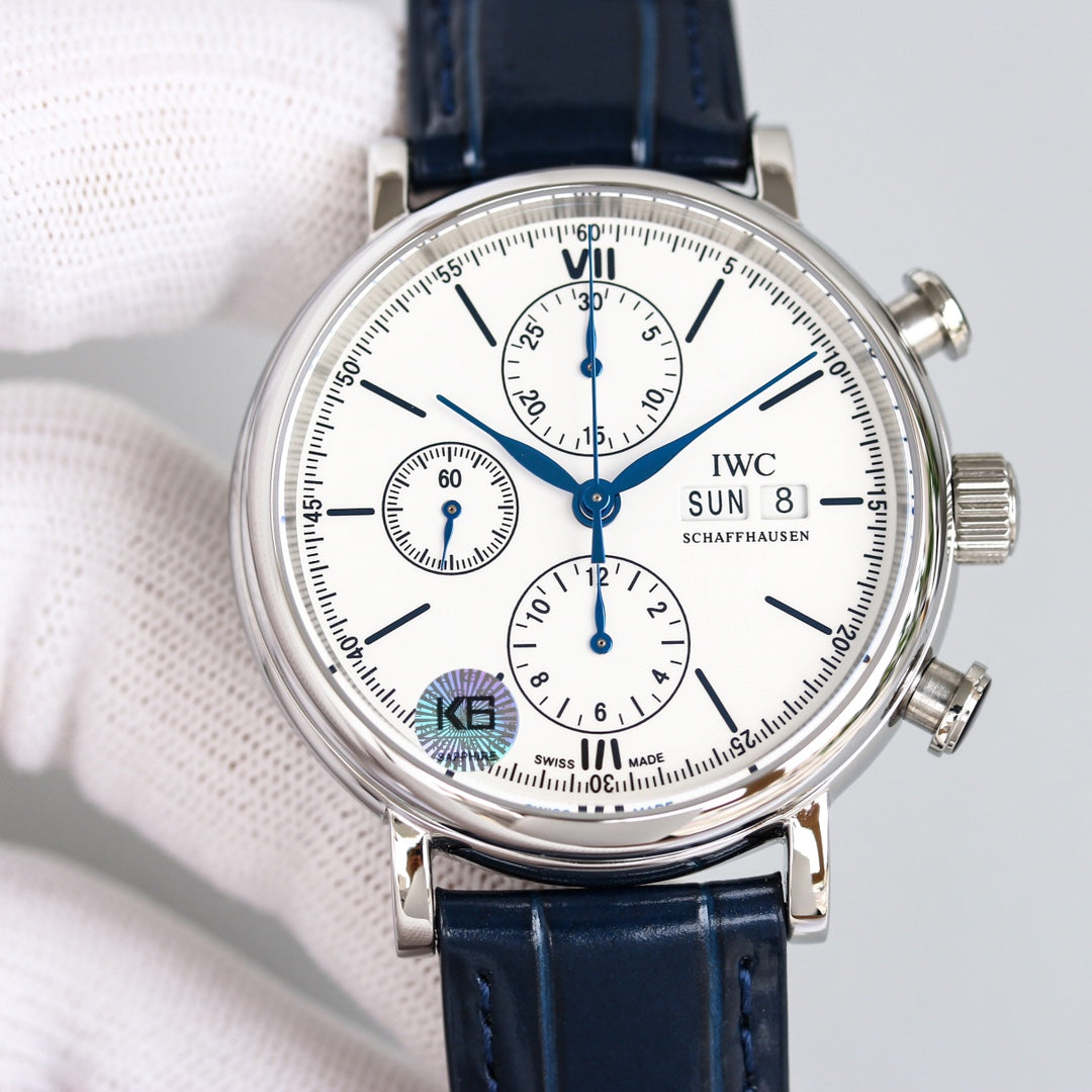PILOT DAY-DATE CHRONOGRAPH 42MM STEEL CASE WHITE DIAL