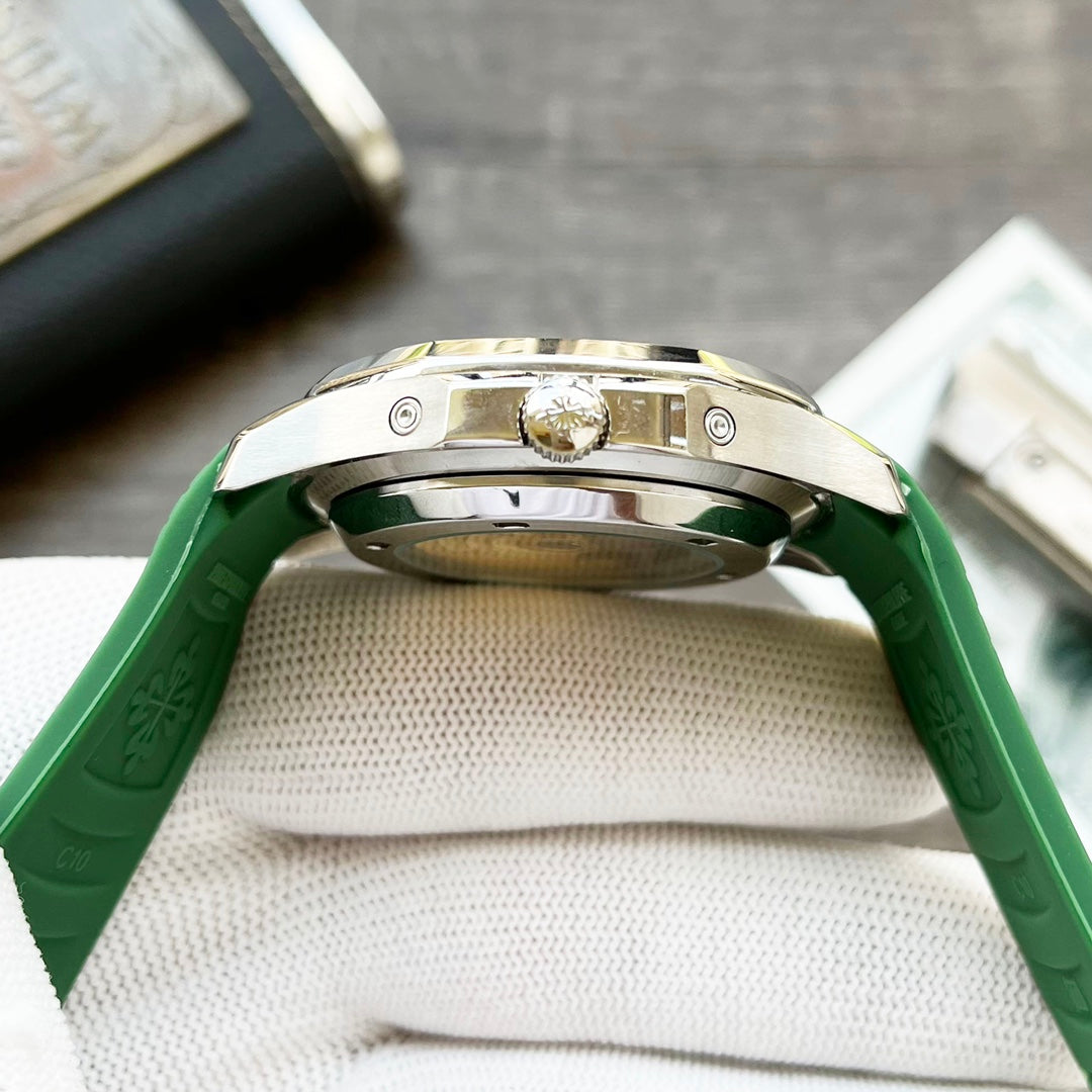 NAUTILUS TRAVELTIME STEEL CASE 42MM