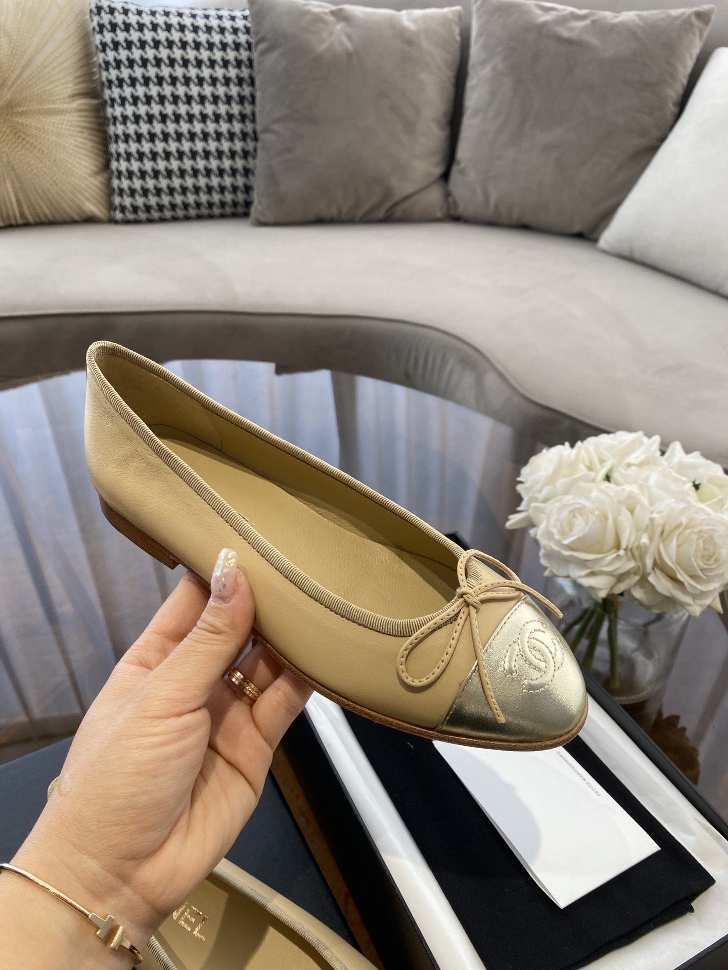 ballet flats beige gold lambskin canvas