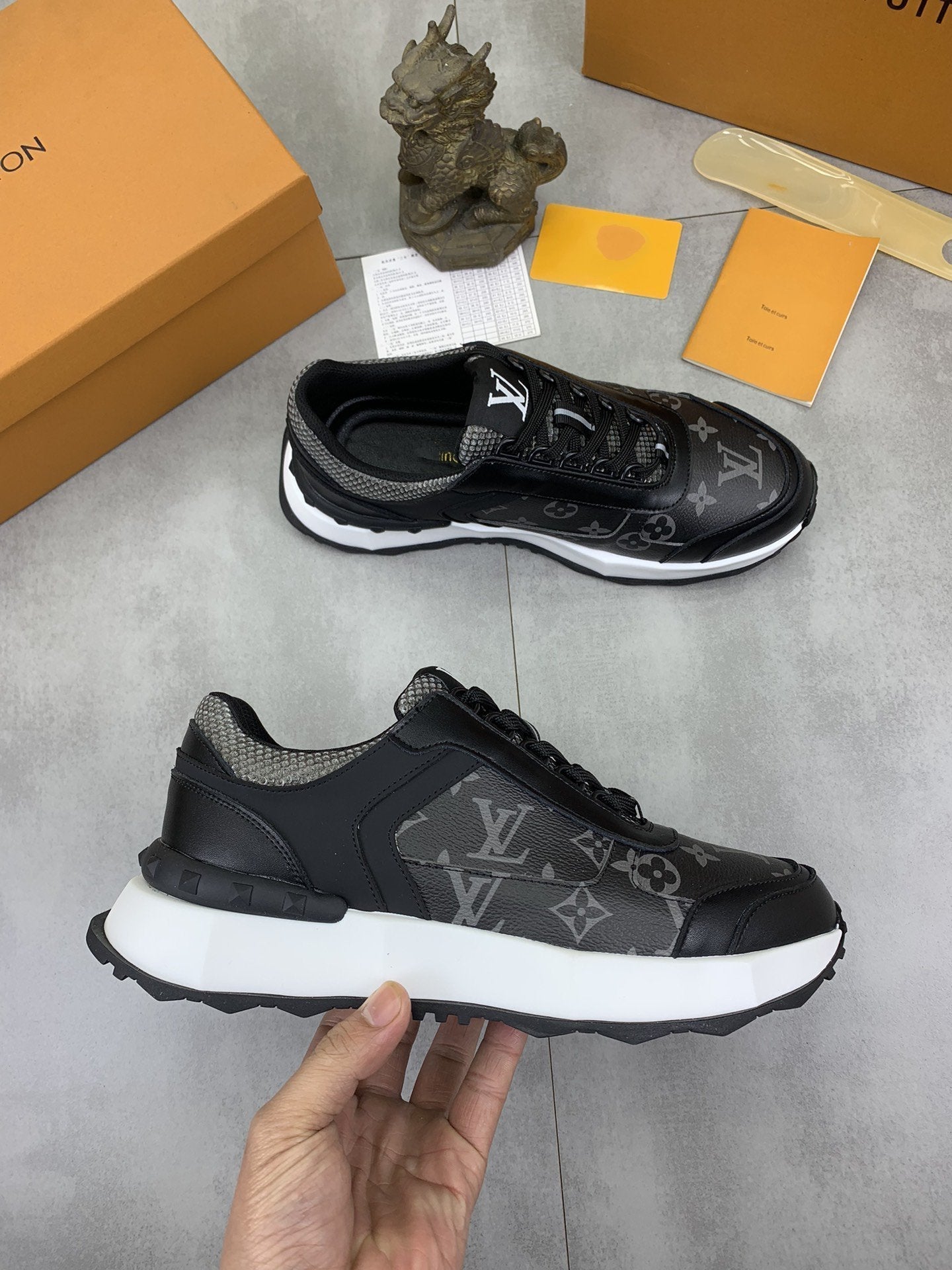 LV MONOGRAM SNEAKER BLACK