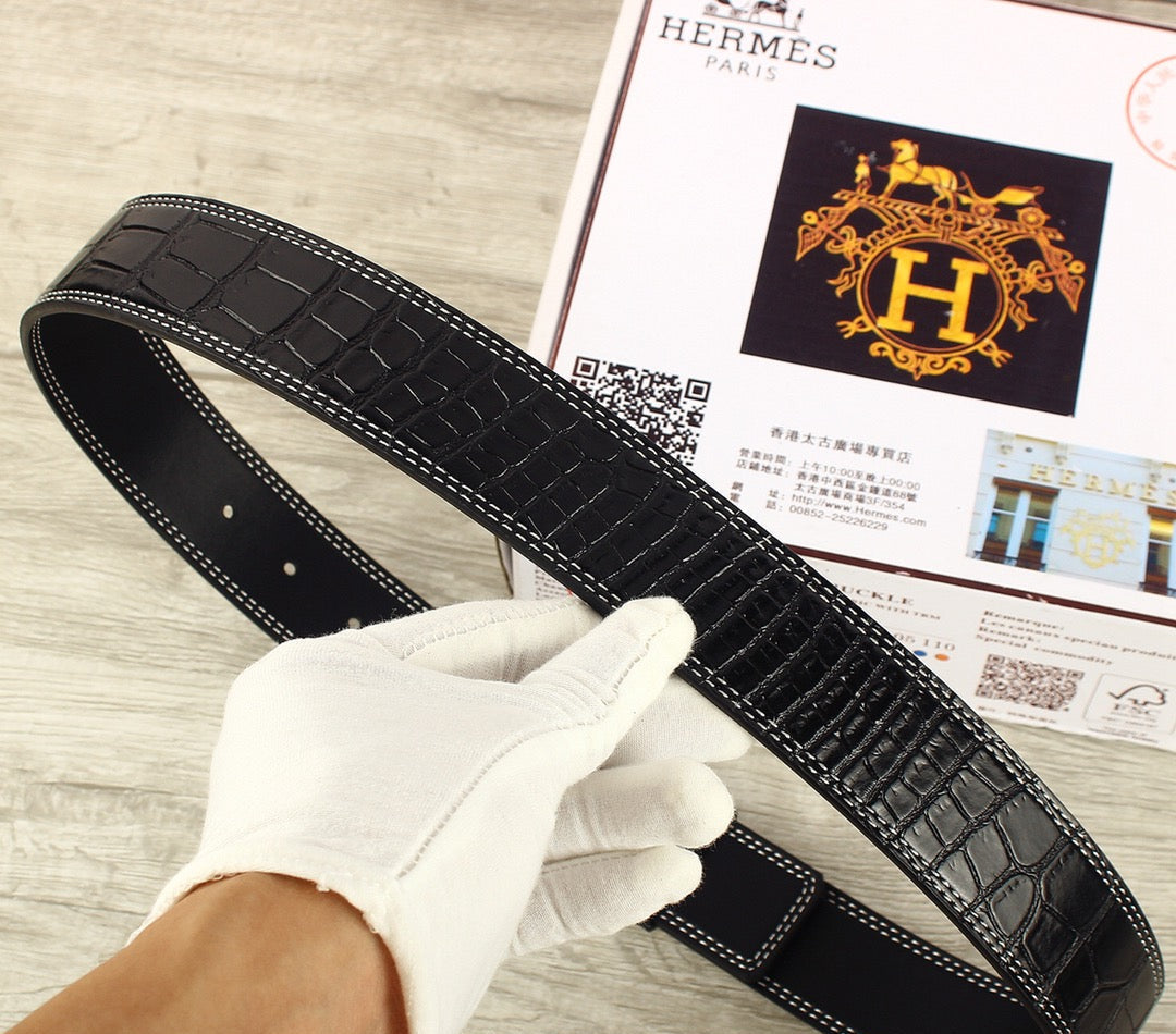 HM Original Belt 38mm Crocodile Embossed Black Pattern Gold Buckle Leather 620264