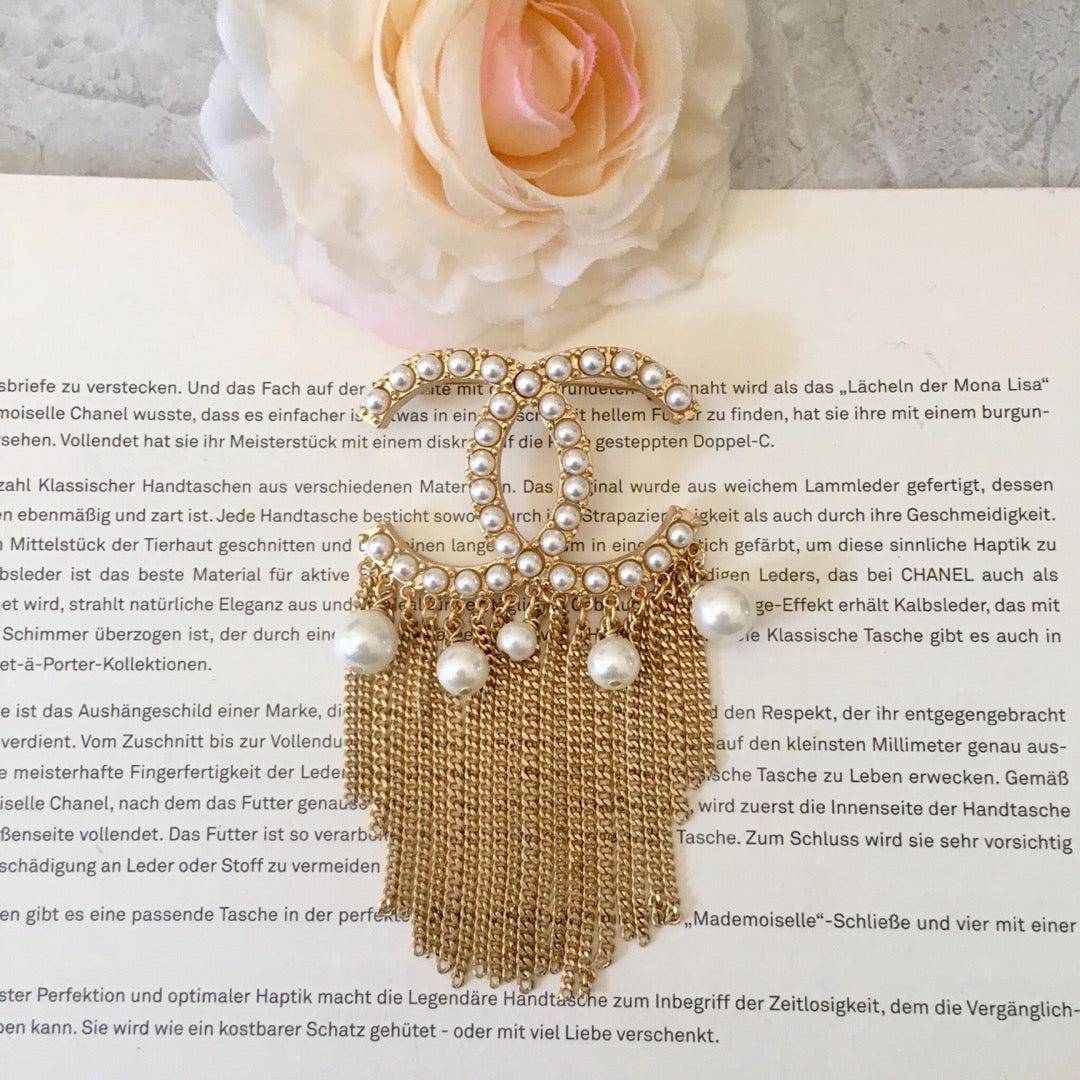 CC Brooch 156987