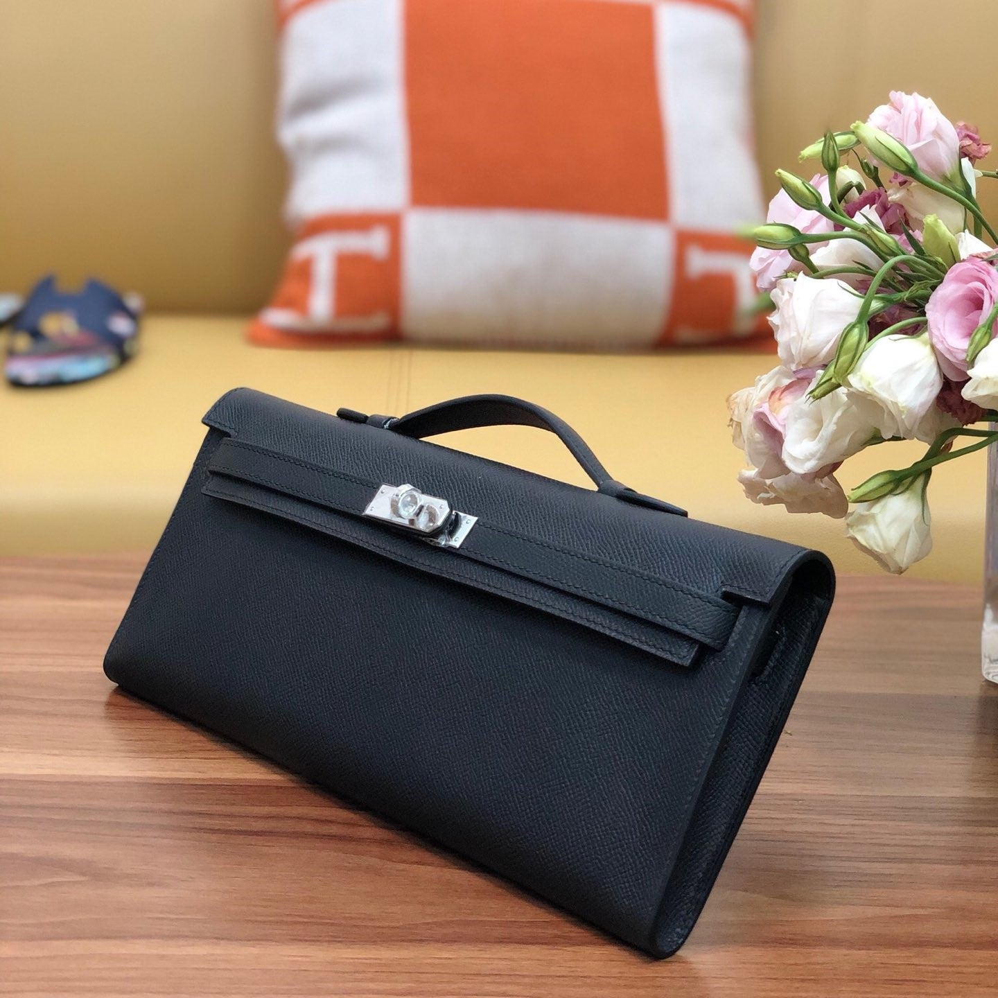 HM Kelly Cut 31cm Black Swift Leather Shw Silver Hardware