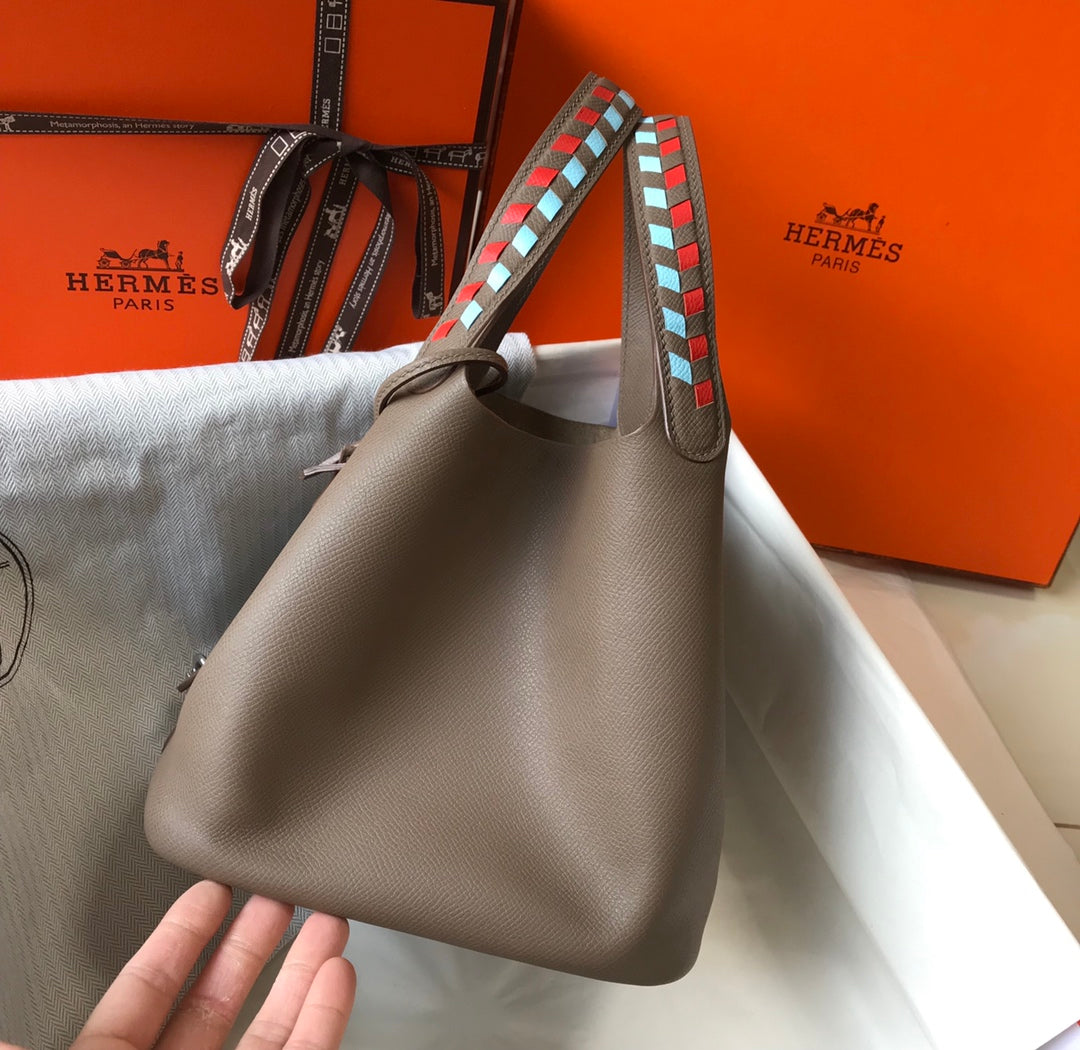 HM PICOTIN LOCK 18 TAUPE EPSOM WITH BRAID STRAP