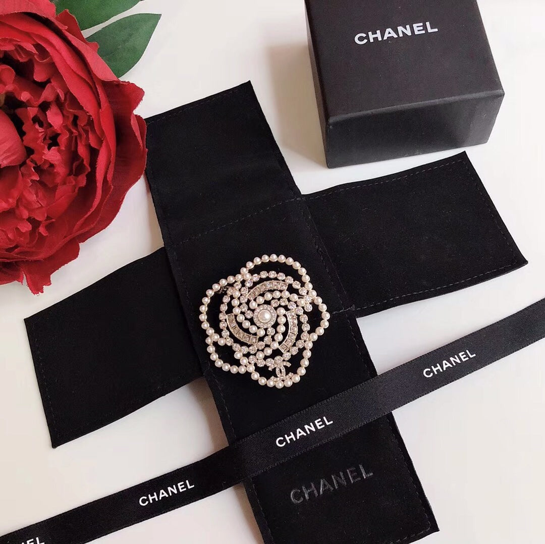 CC Brooch 155331