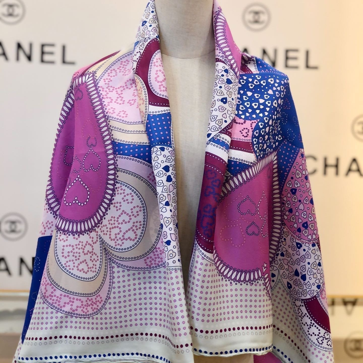 CC Square Scarf 140 CM In Colorful Silk Twill 288636