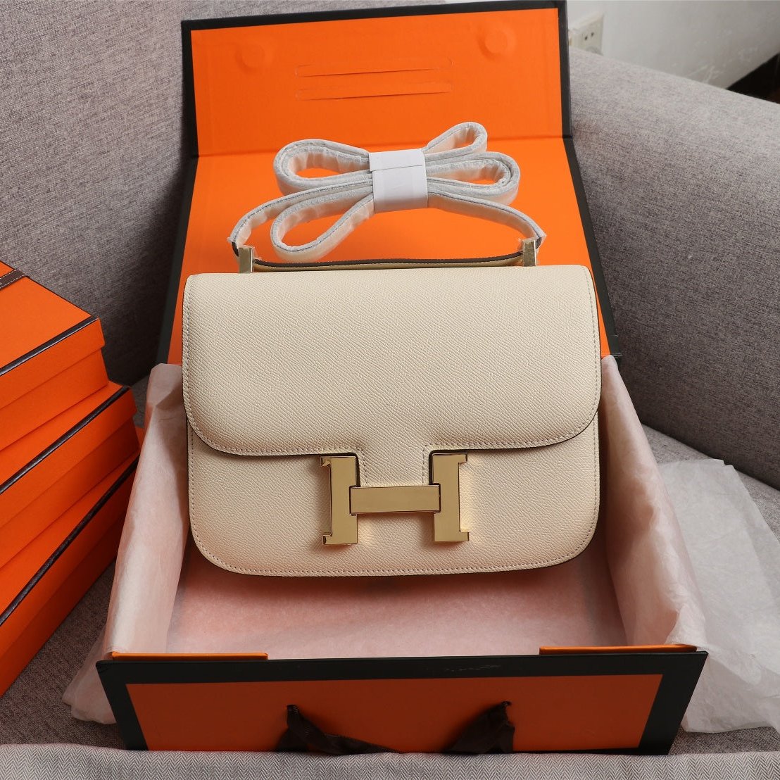HM CONSTANCE BAGS 22 CREAM EPSOM GOLD HARDWARE