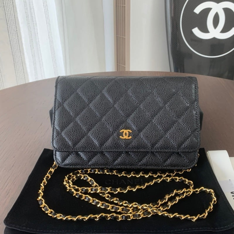 WOC 19CM CAVIAR GOLD HARDWARE
