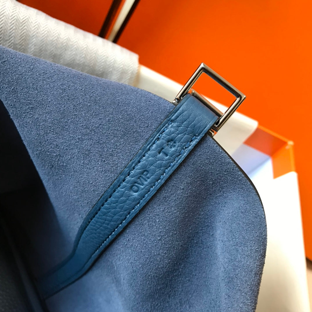 picotin lock togo leather silver hardware