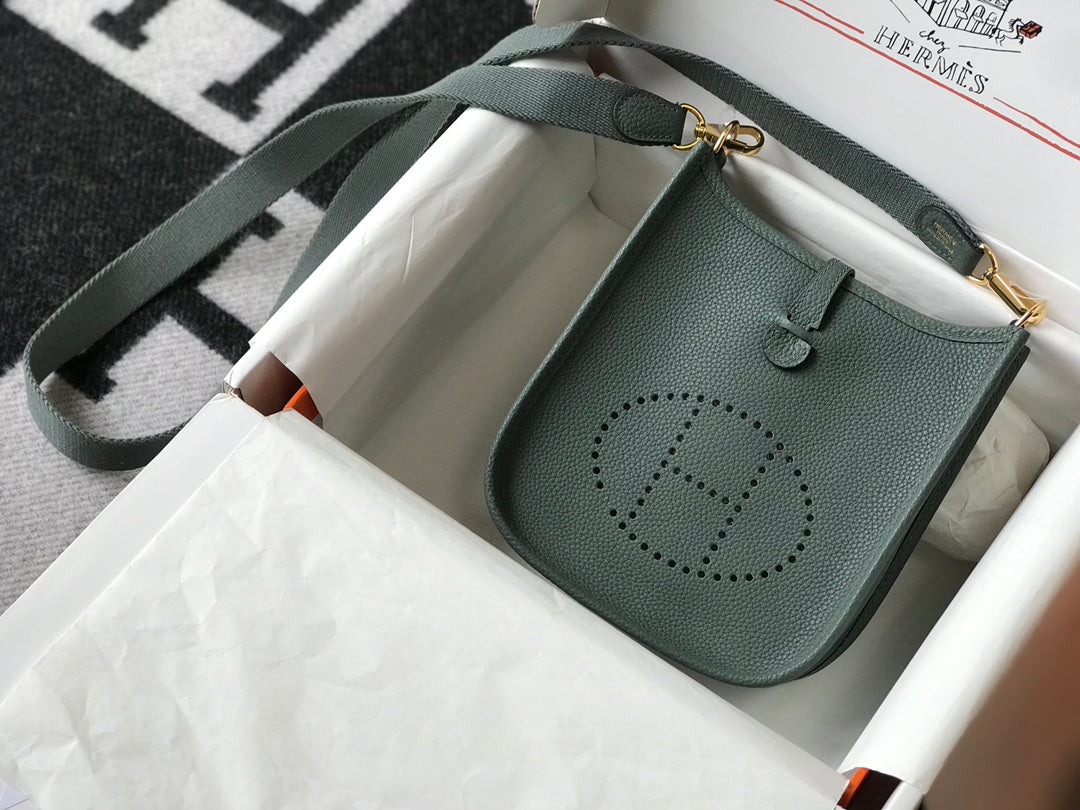 Mini Evelyne 18cm Togo Ghw