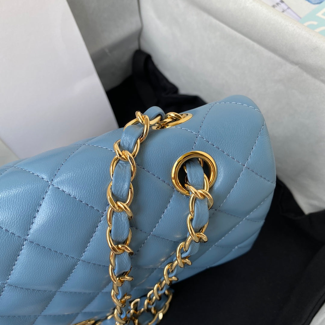 Medium Classic Flap Bag 23cm Blue Lambskin Gold Hardware