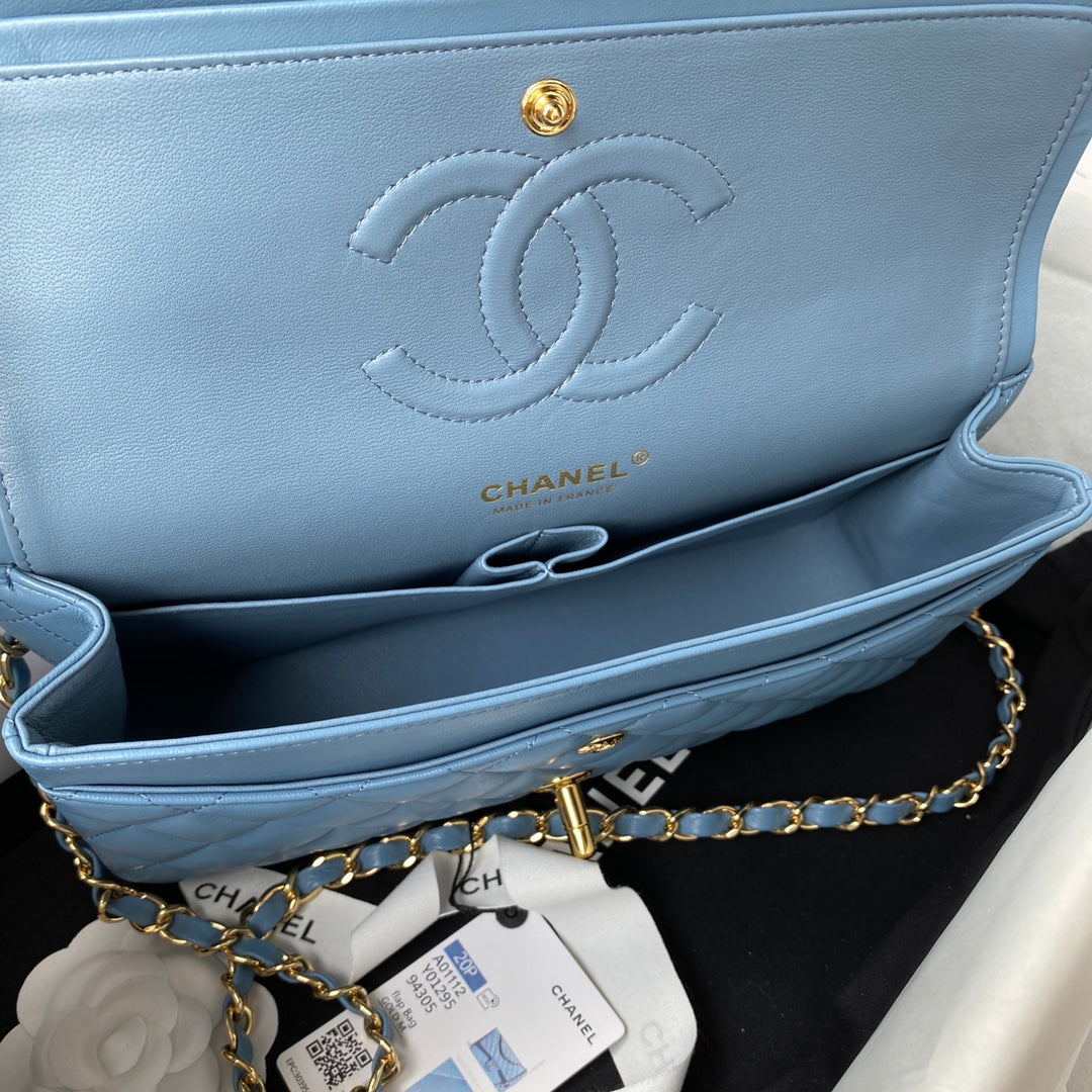 Medium Classic Flap Bag 23cm Blue Lambskin Gold Hardware