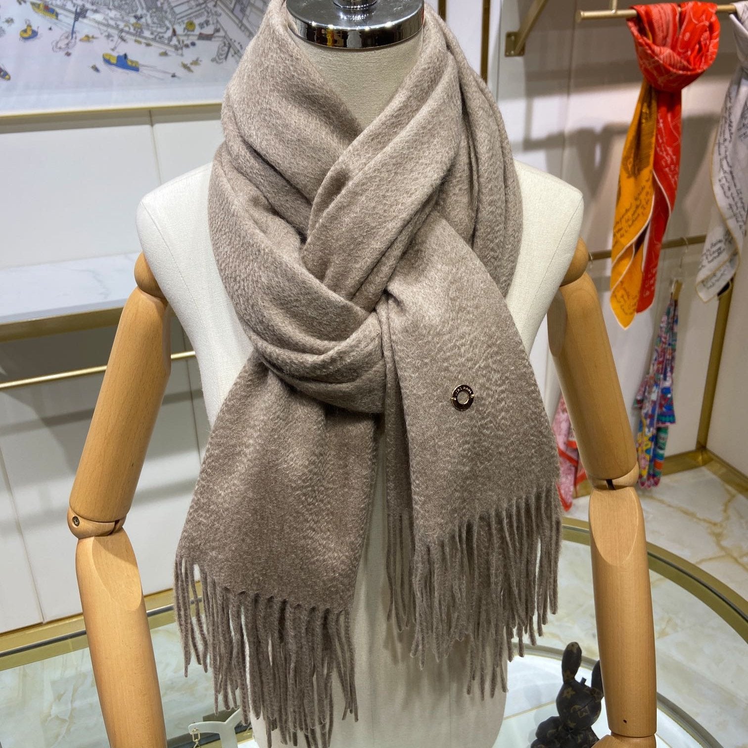 LP Grande Unita Scarf 200 CM In Grey Brown Cashmere 645519