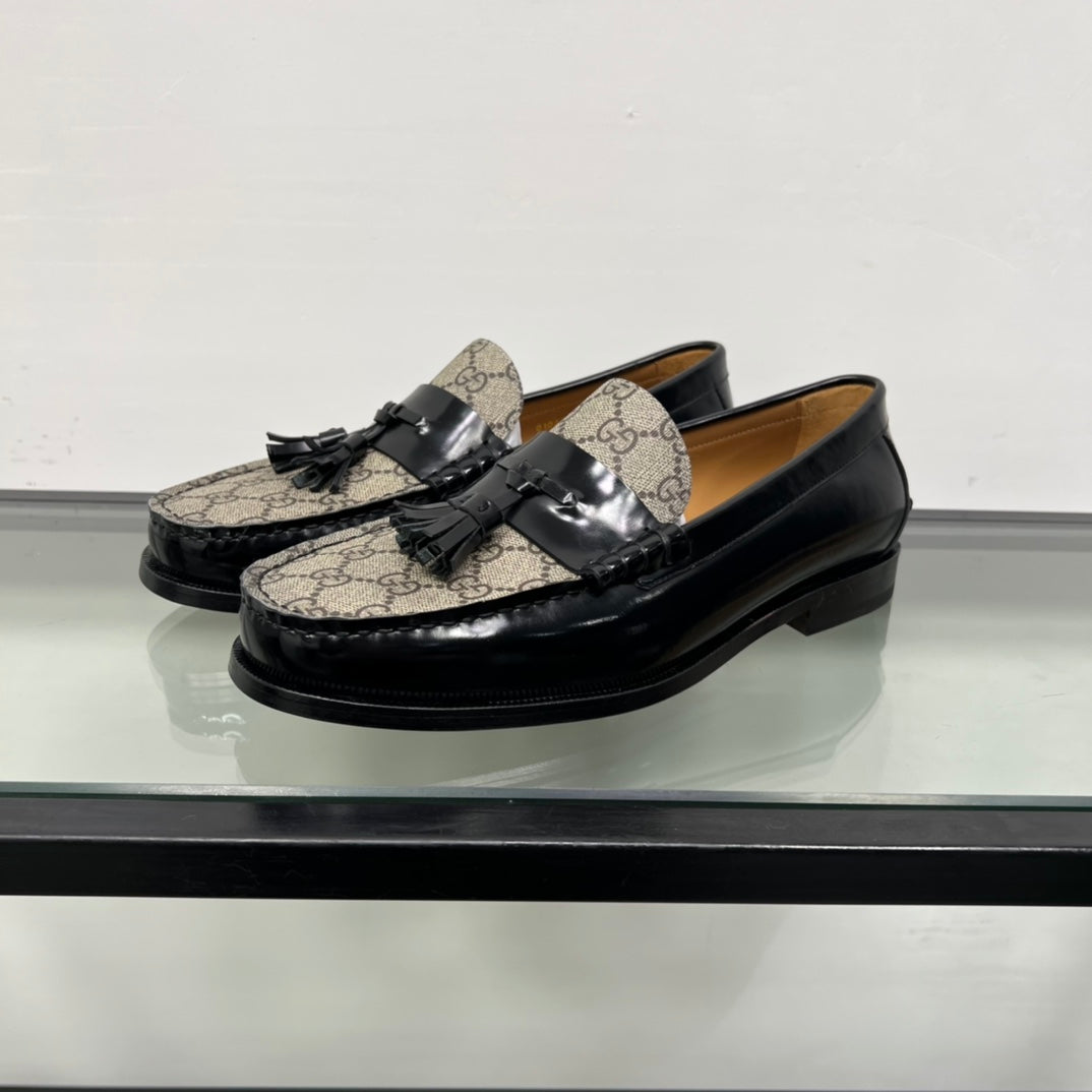 GG Men's Tassel Loafer Black Brown Patent Leather 559052
