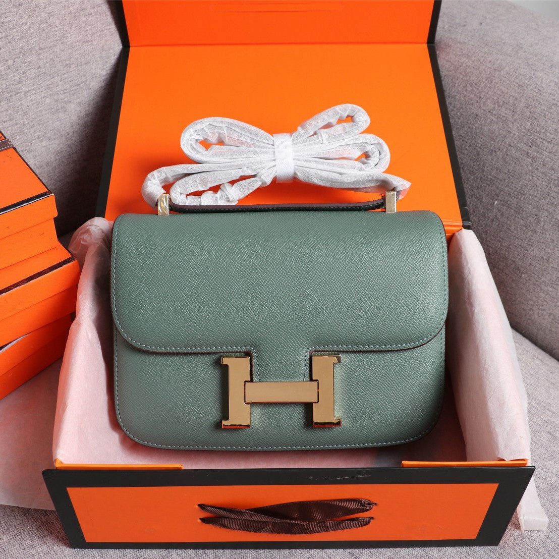 HM CONSTANCE BAGS 18 HUNTER EPSOM LAMBSKIN