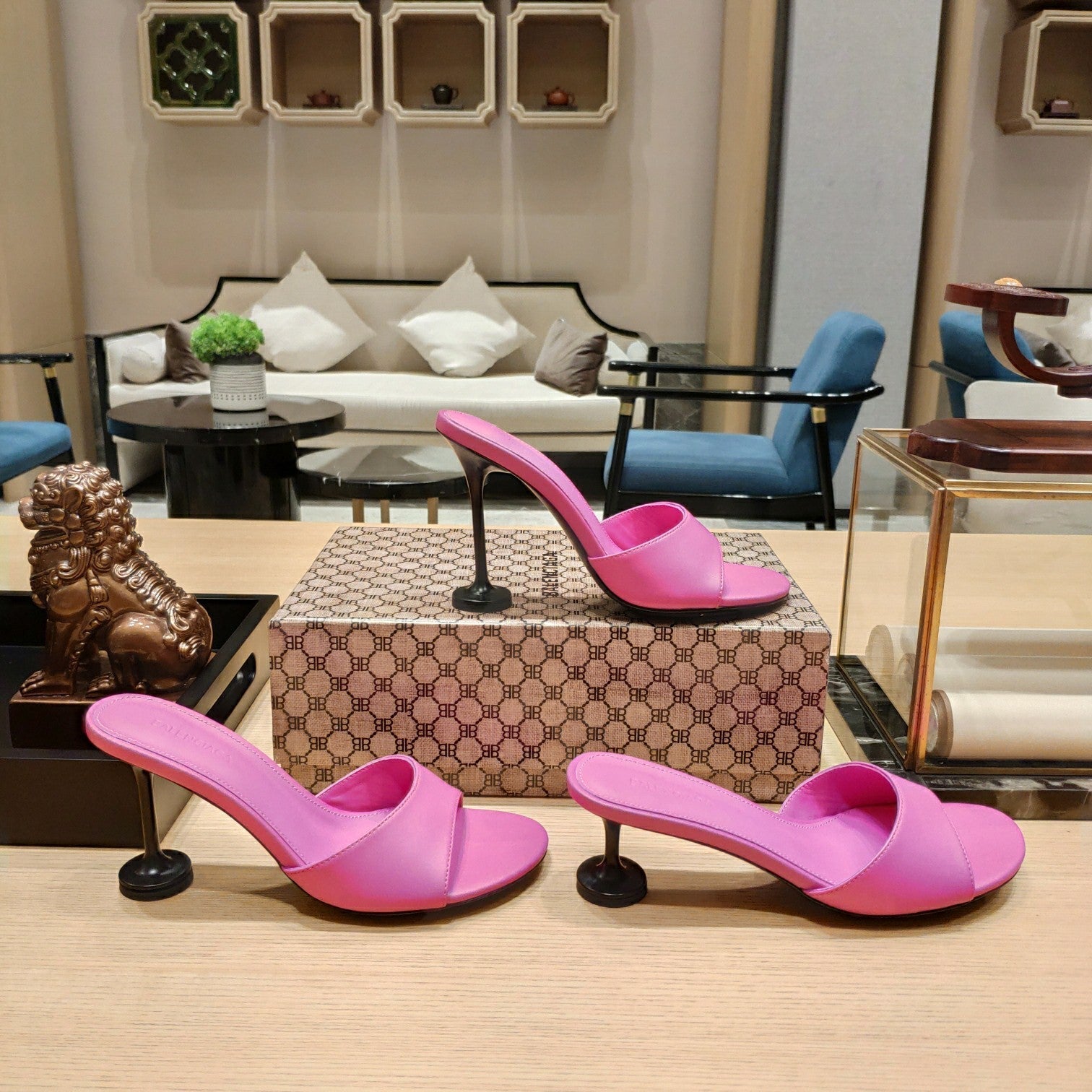 Balenciaga 26s High Heeled Sandals Pink Sheepskin 681280