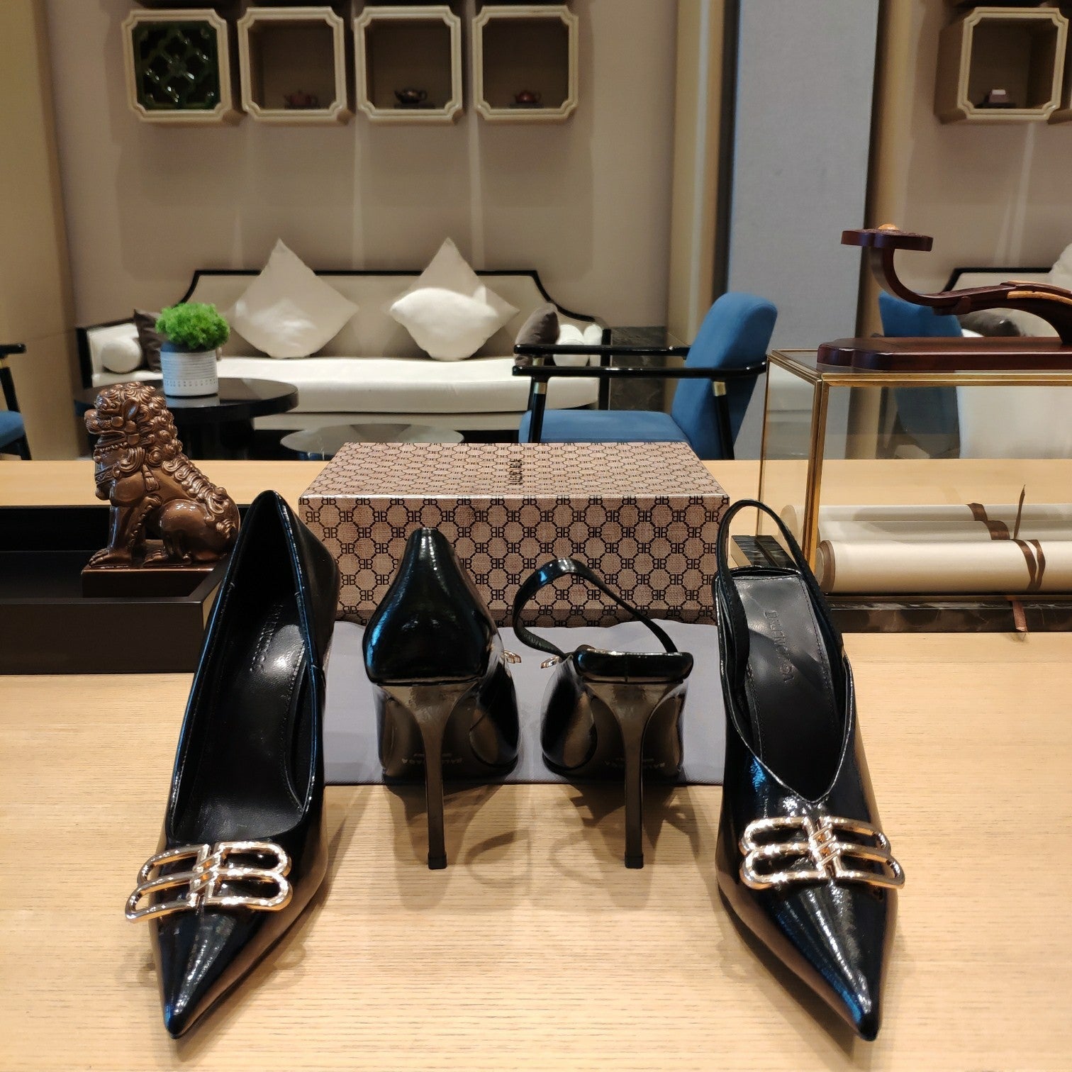 Balenciaga 26s High Heel 100 Black Patent Leather Gold Logo 681183