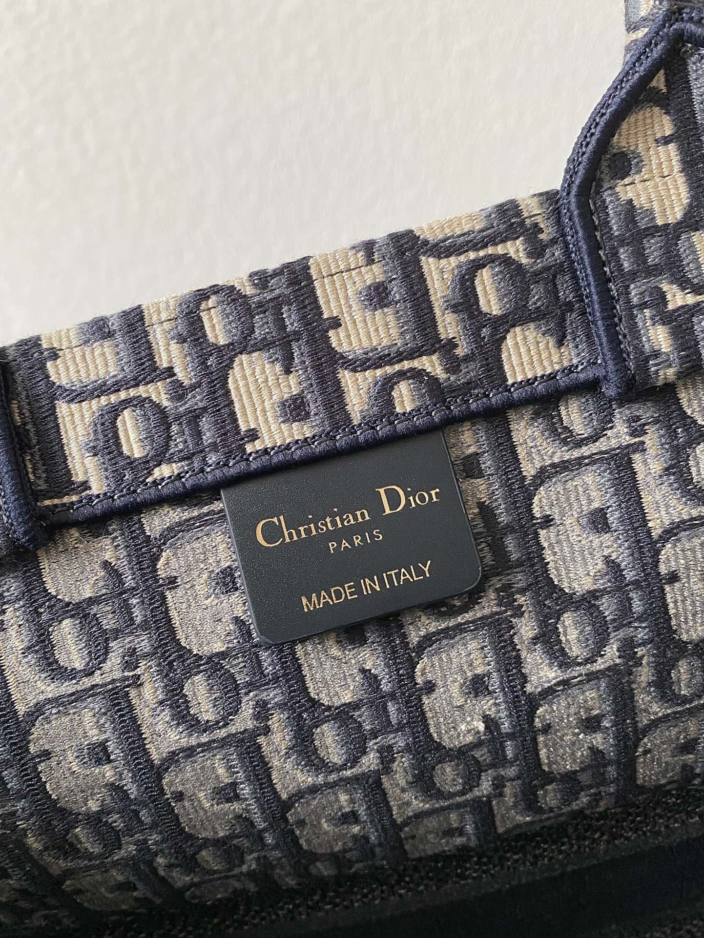 Cd Large Book Tote Oblique Embroidery alfskin