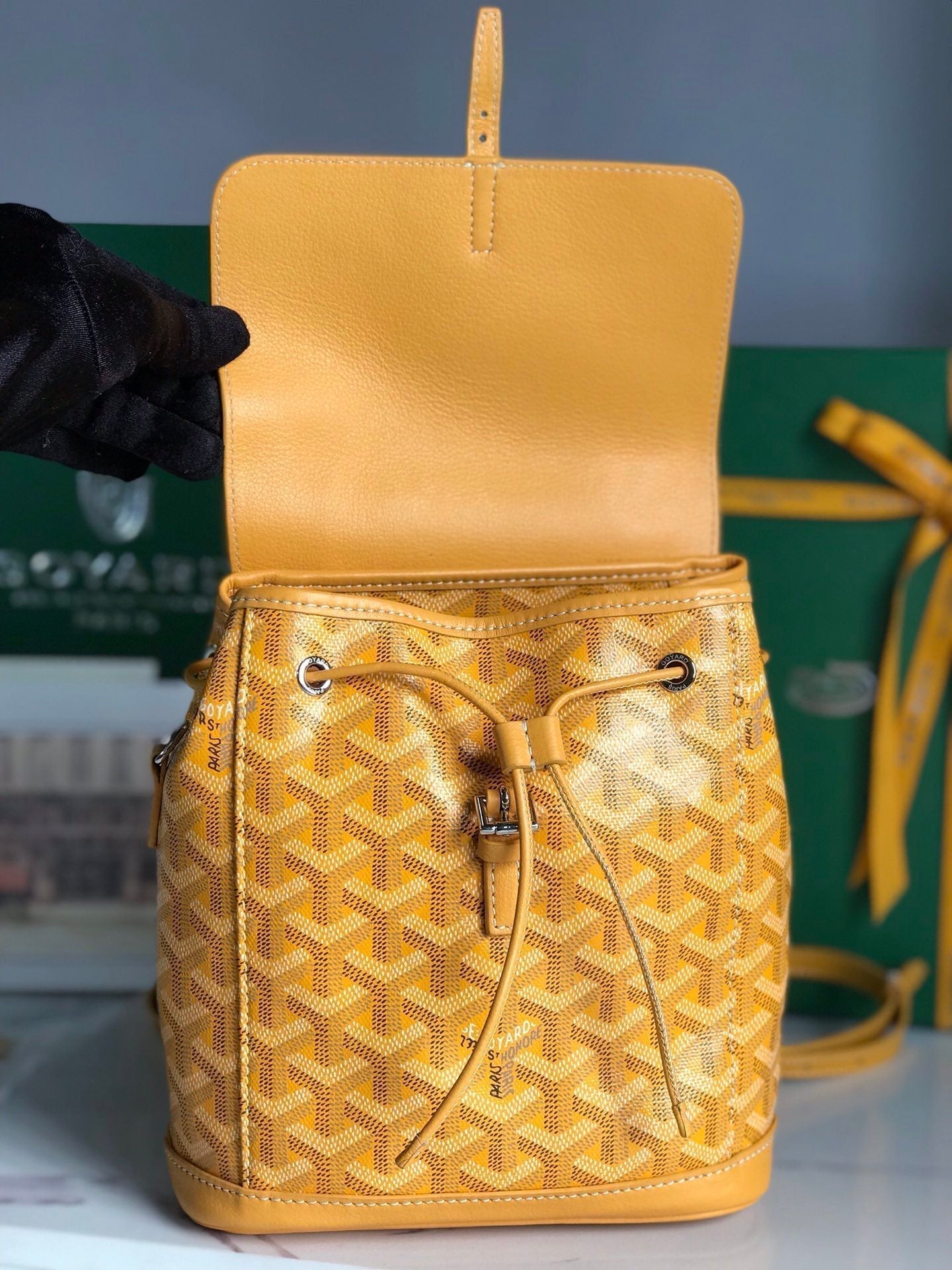 ALPIN MINI BACKPACK 21 IN YELLOW LAMBSKIN AND GOYARDINE CANVAS