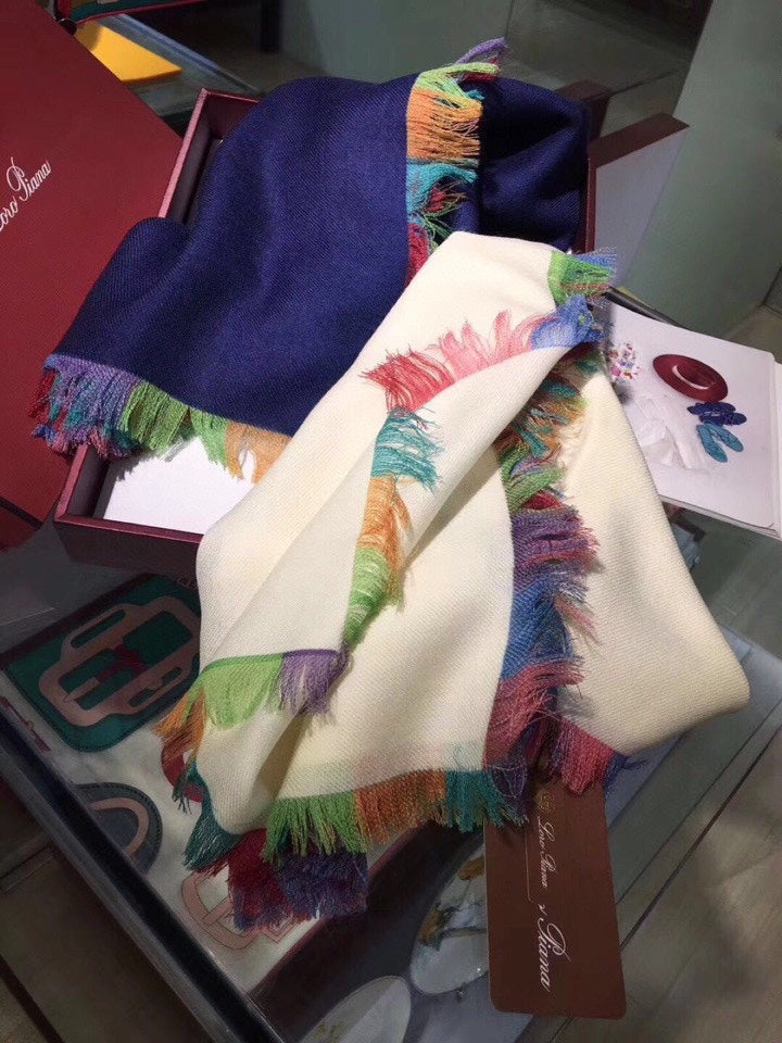 LP Scarf 190 CM In White Colorful Cashmere 656978