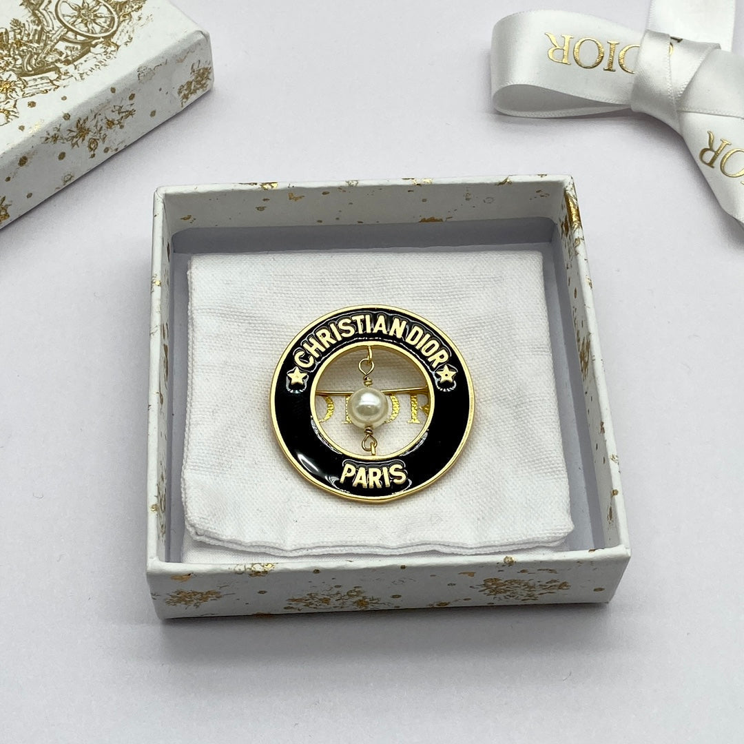 CD Brooch 173985