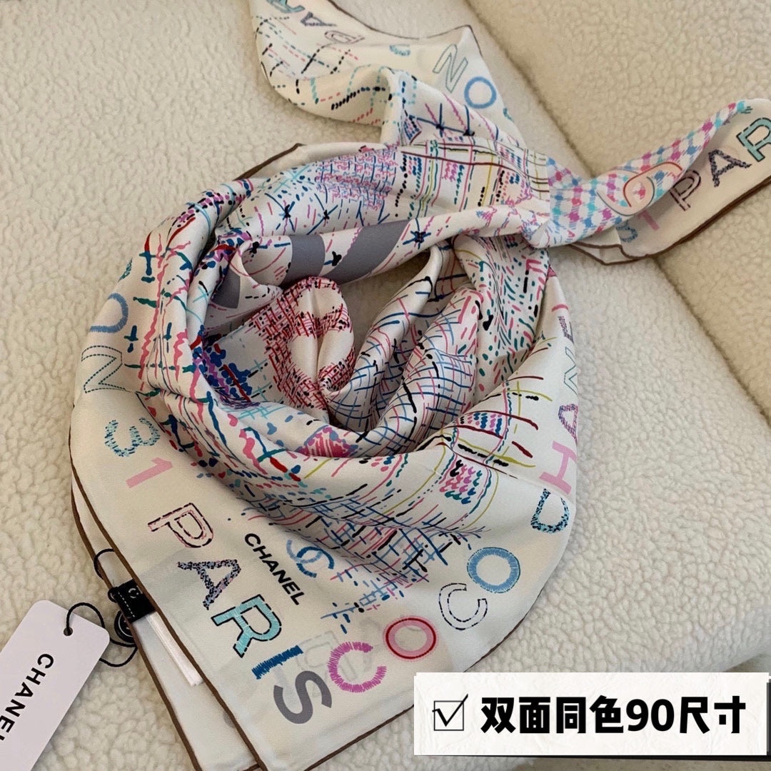 CC Square Scarf 90 CM In Colorful Silk 288744