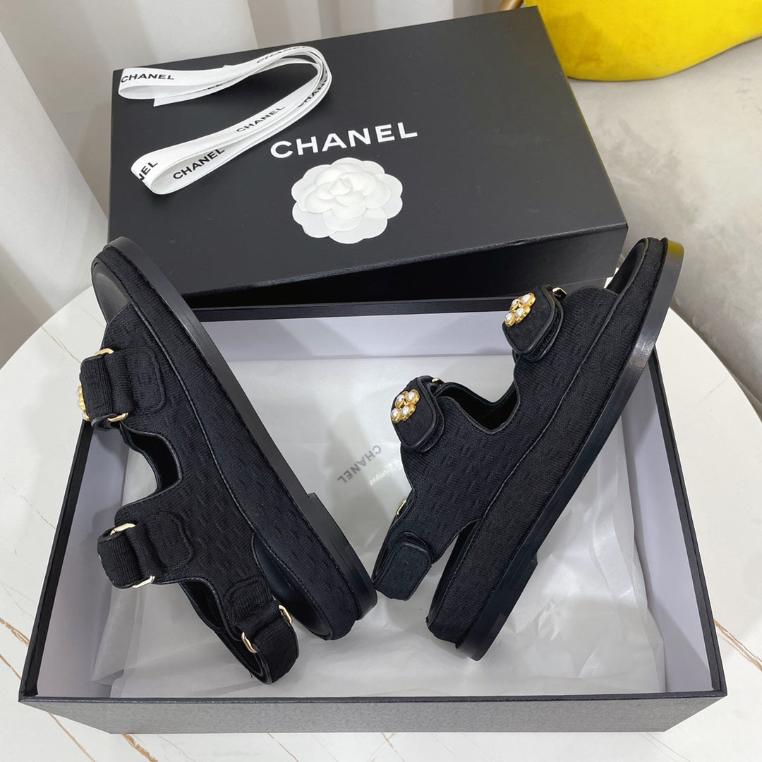 Chanel 2026 Flower Gold Logo Sandals Patent Leather Cowhide 828666