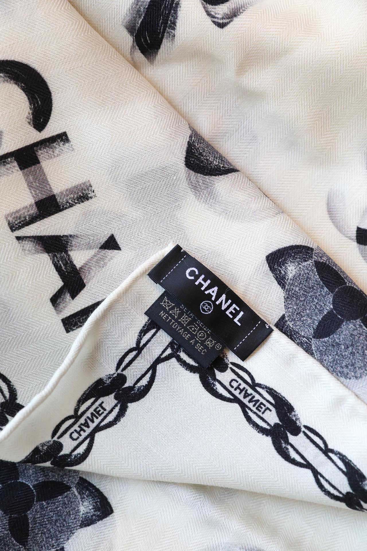 CC Scarf 180 CM In White Black Cashmere Silk 401133