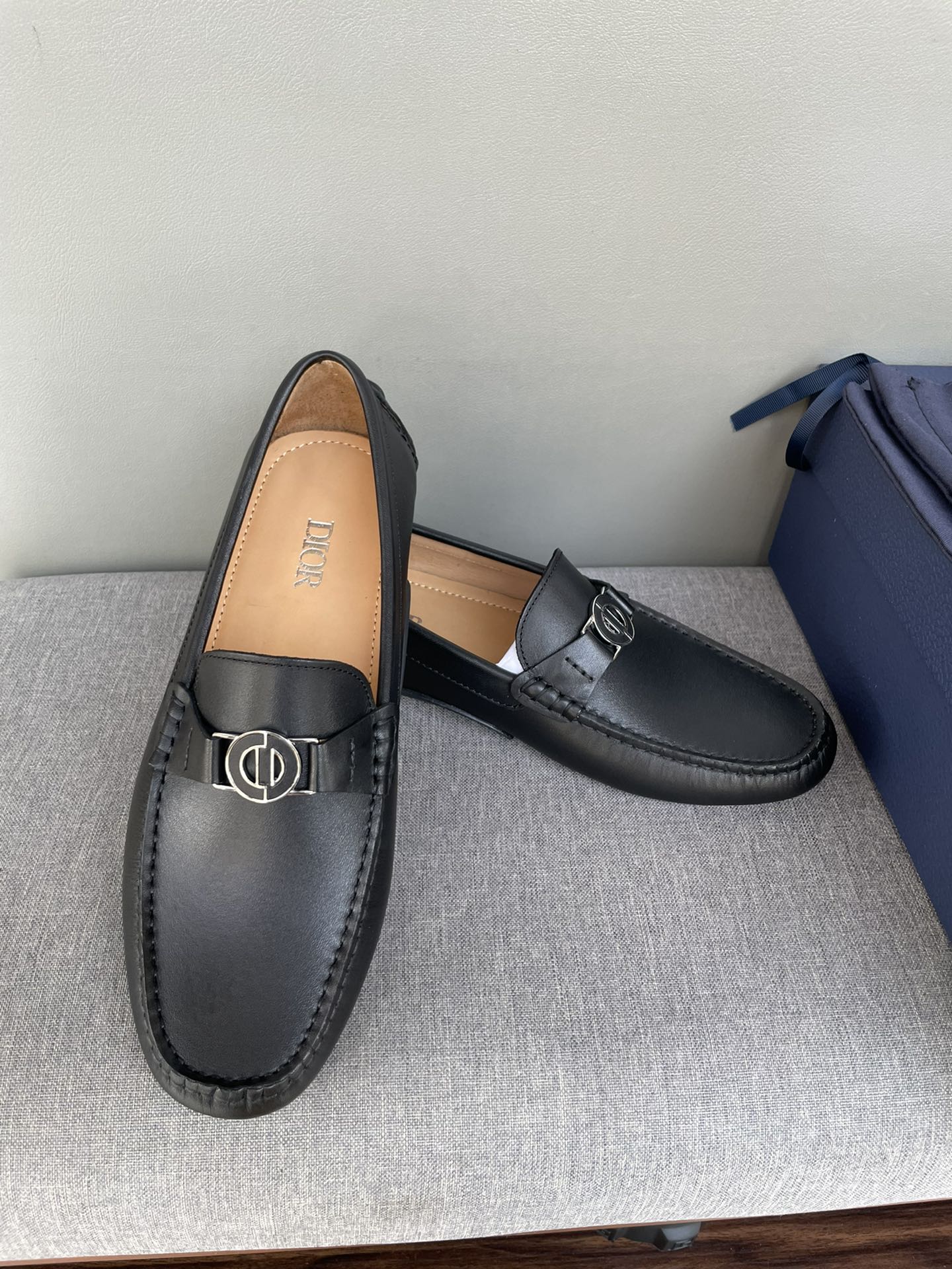 CD JUAL ICON BUCKLE LOAFER BLACK CALFSKIN