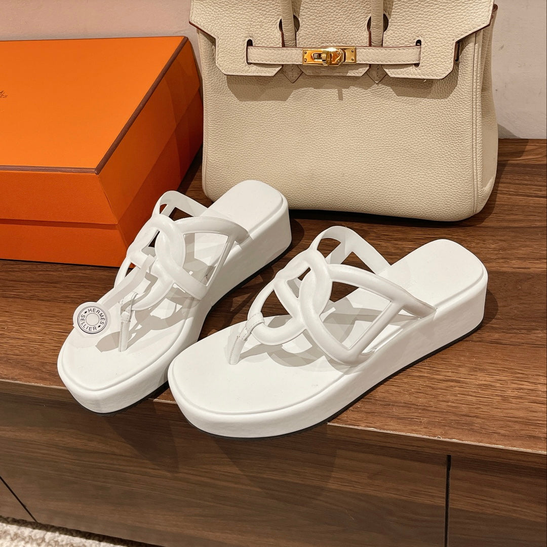 HM Gipsy Platform Thong White Sheepskin 349417