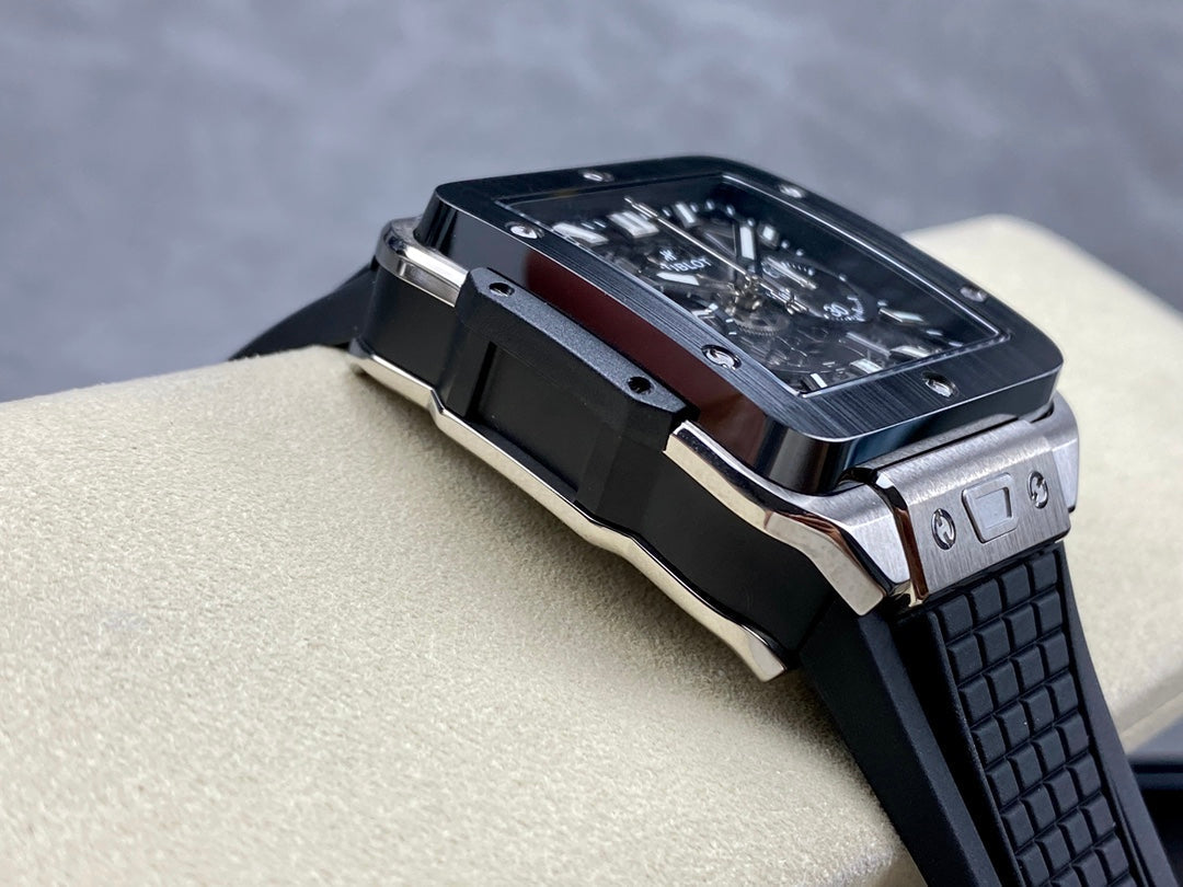Hublot Square Bang Unico Titanium Ceramic 42mm Creamic Benzel Watch