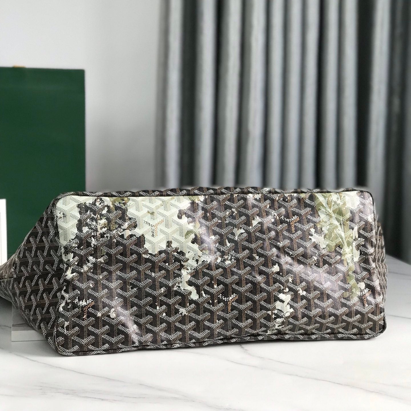SAINT LOUIS GM BAG 40 IN GREEN MIX BLACK GOYARDINE CANVAS