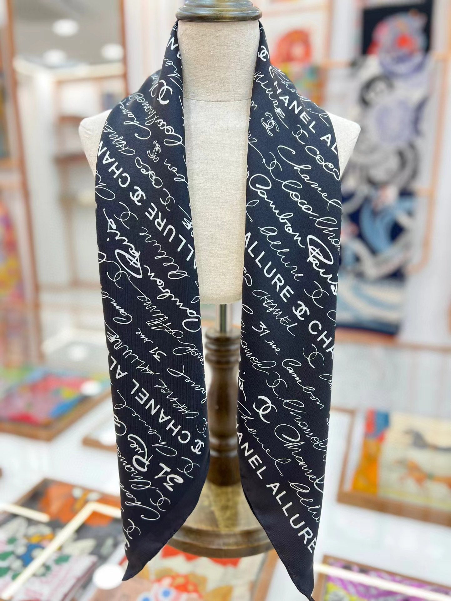 CC Square Scarf 90 CM In Black With White Text Silk  288695