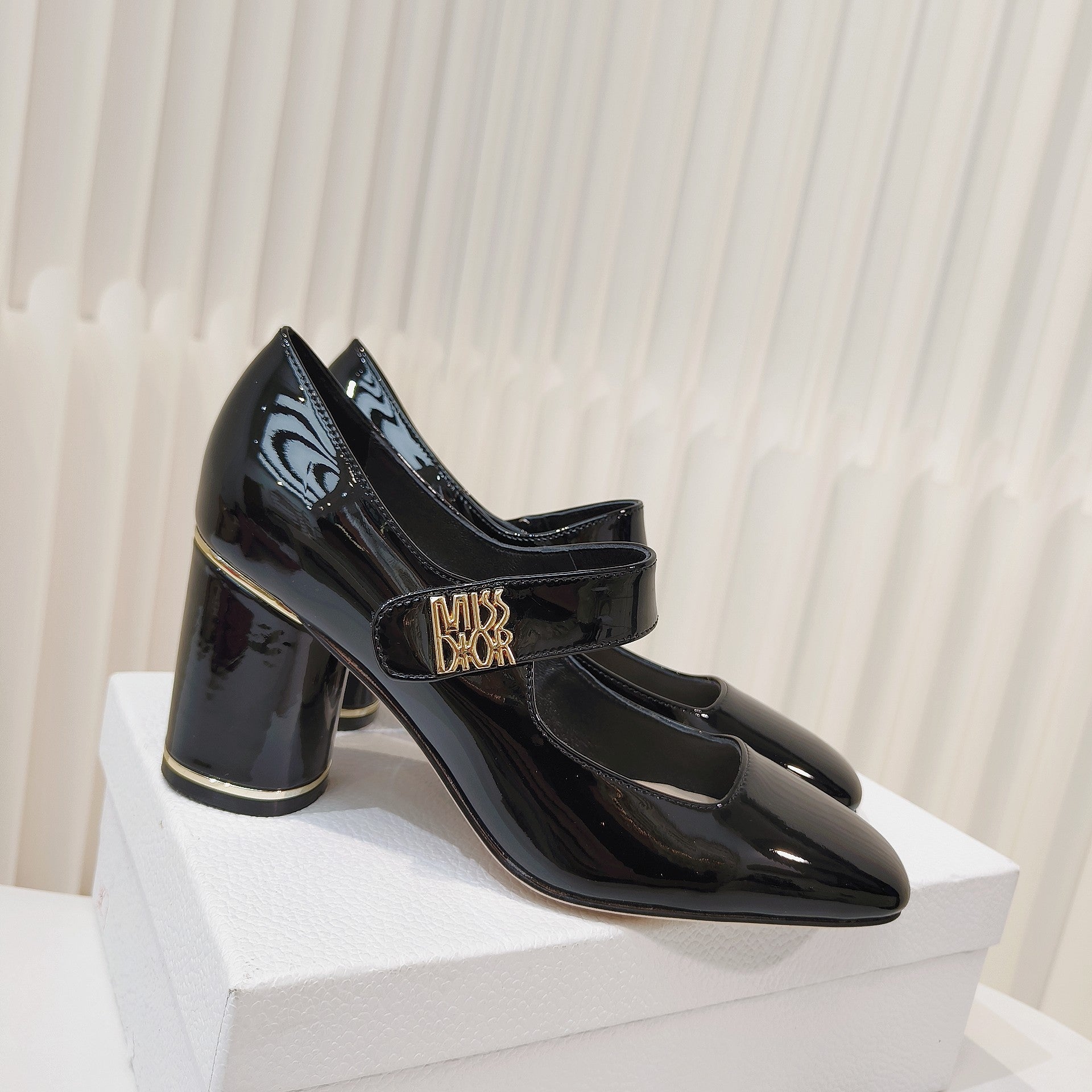 Miss Dior Pump 85mm In Glossy Black Cowhide 111359