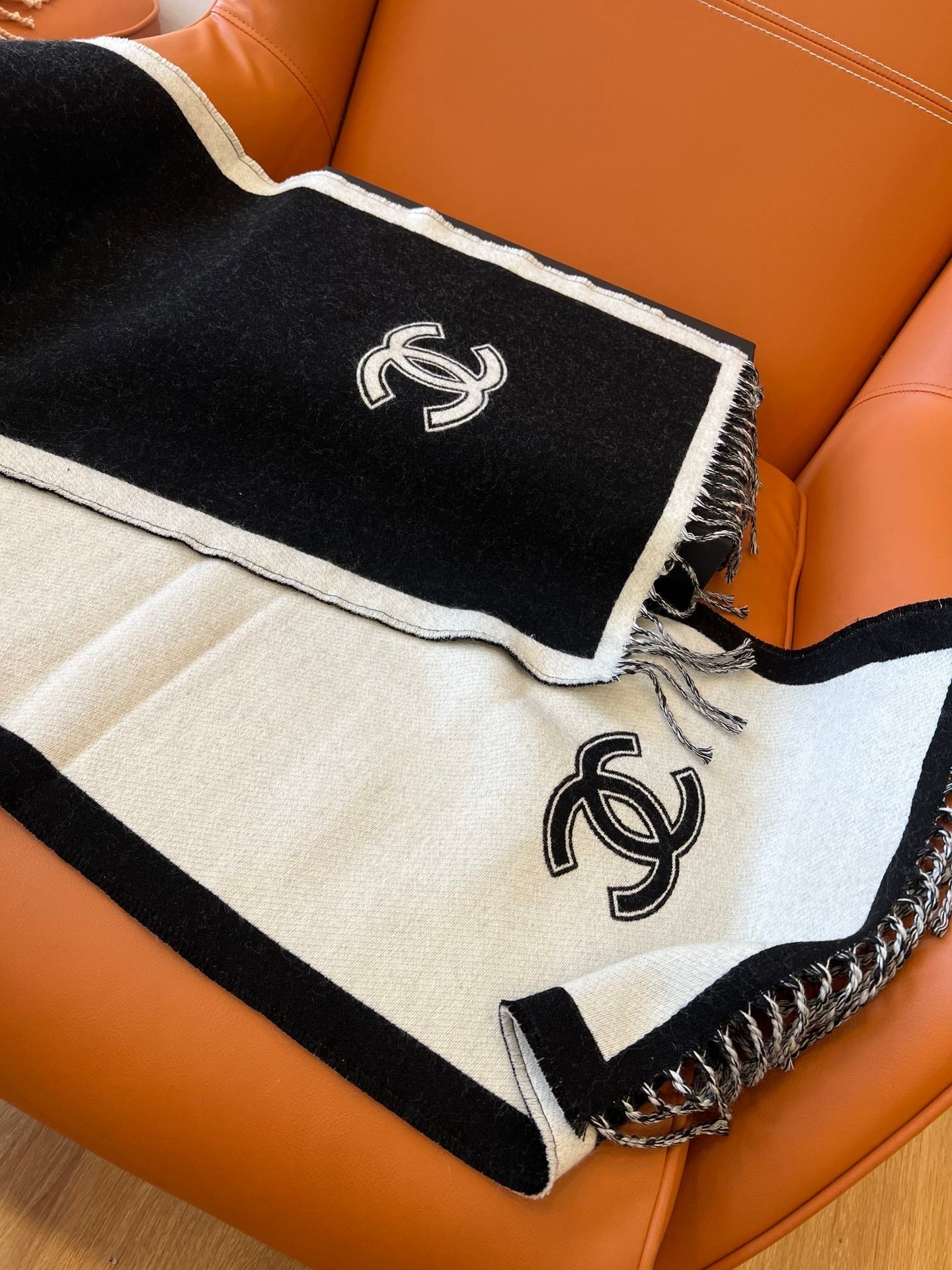 CC Scarf 184 CM In White Mix Black Wool Fleece 385533