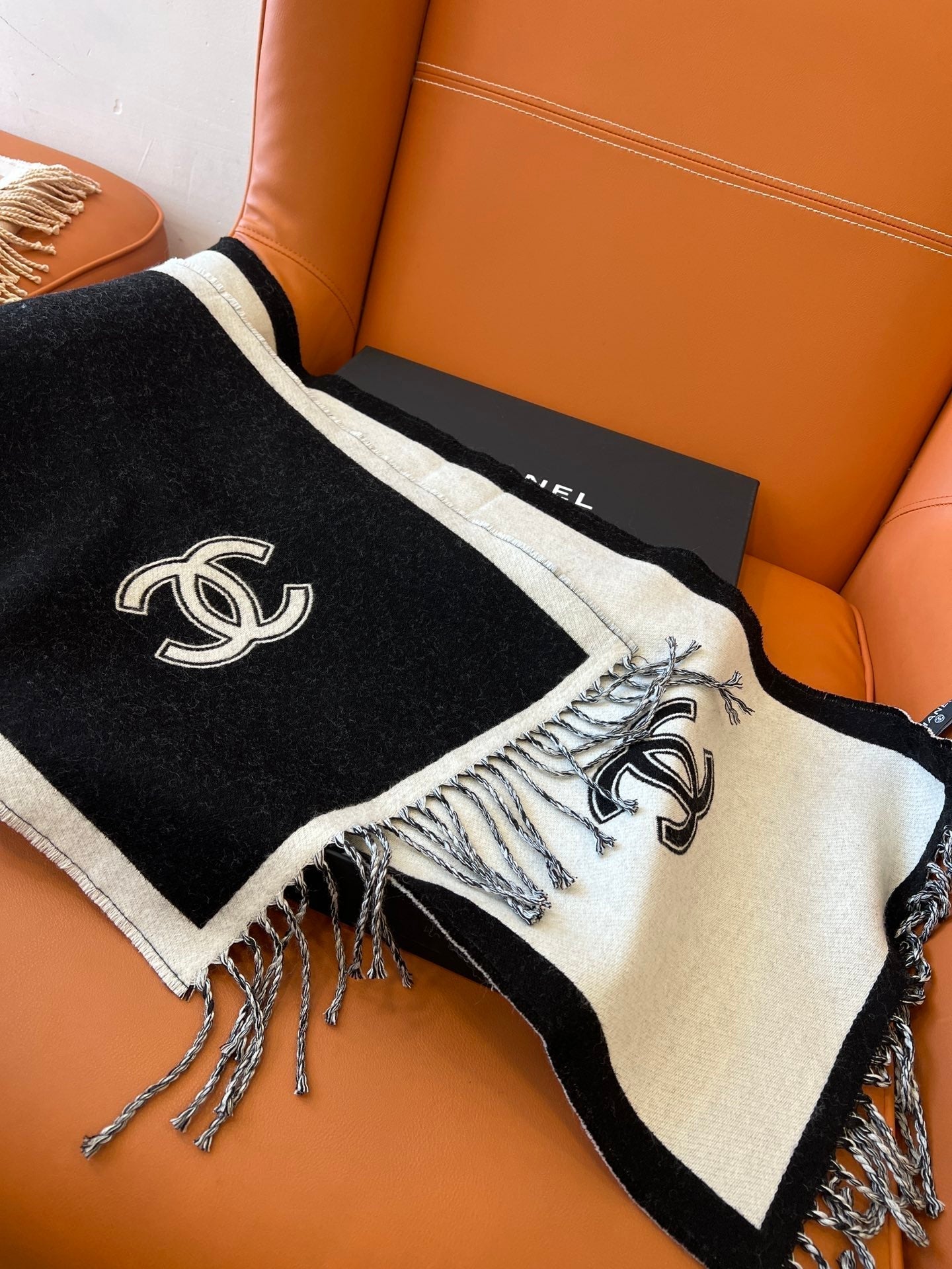 CC Scarf 184 CM In White Mix Black Wool Fleece 385533
