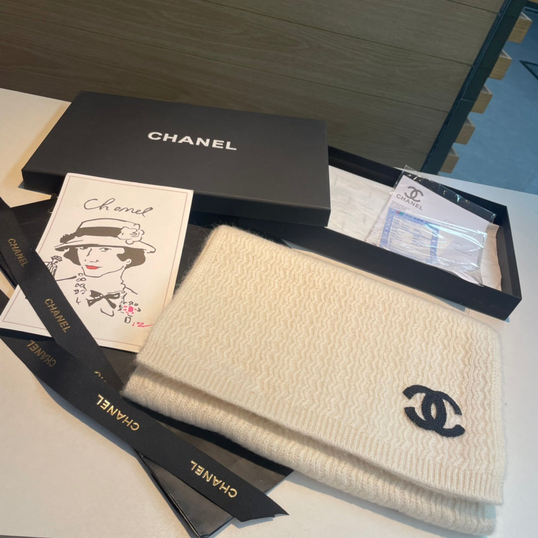 CC Scarf 200 CM In White Cashmere 405174